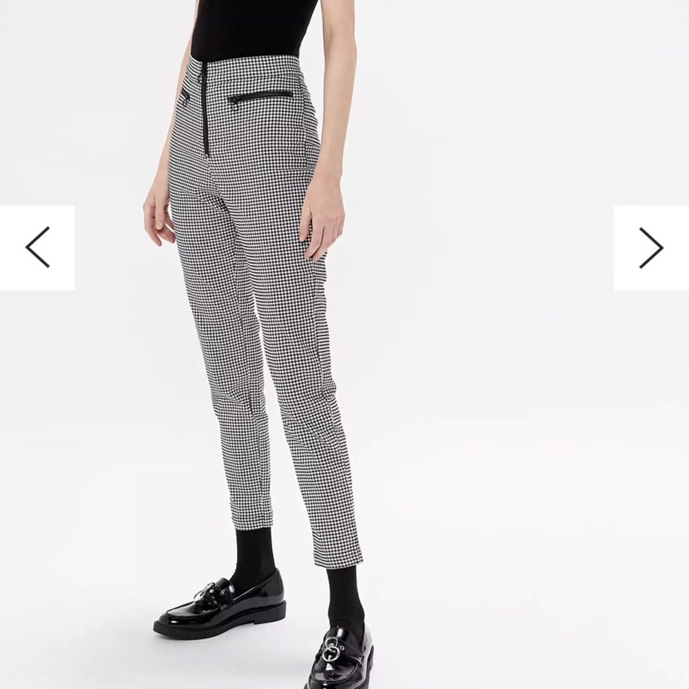 Urban Outfitters Women’s Black and White Checkered Pants
